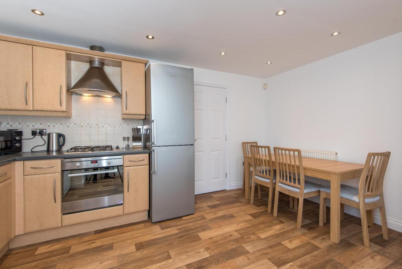 Kirkwood Drive Villa Durham Ngoại thất bức ảnh